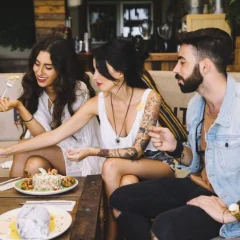 Cena en un ambiente agradable